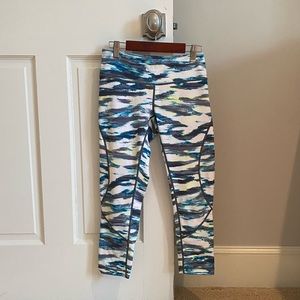 Zella Capri workout leggings